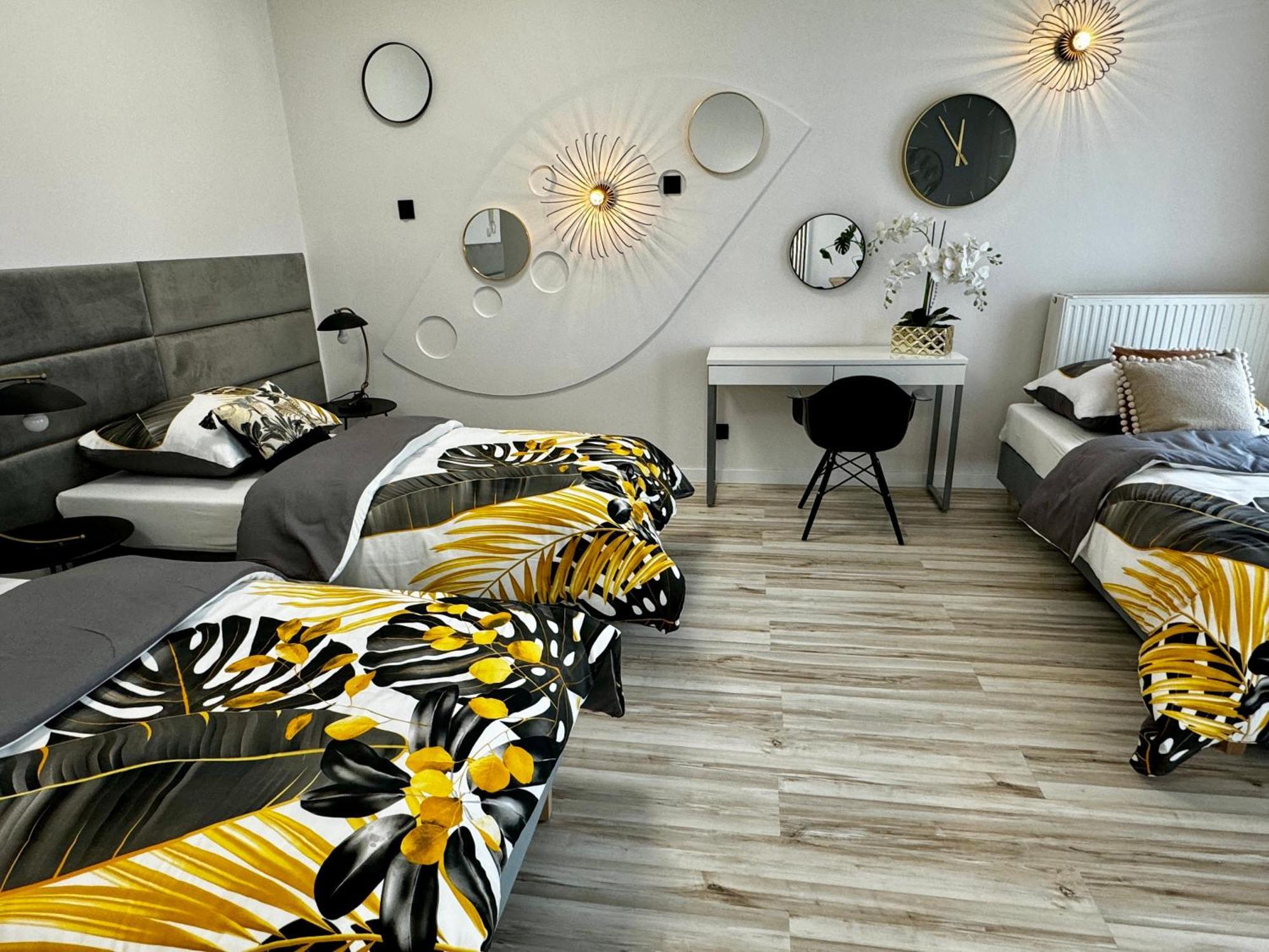 Apartamenty I Pokoje „Pod Jedynka” Константынув-Лодзинский Экстерьер фото