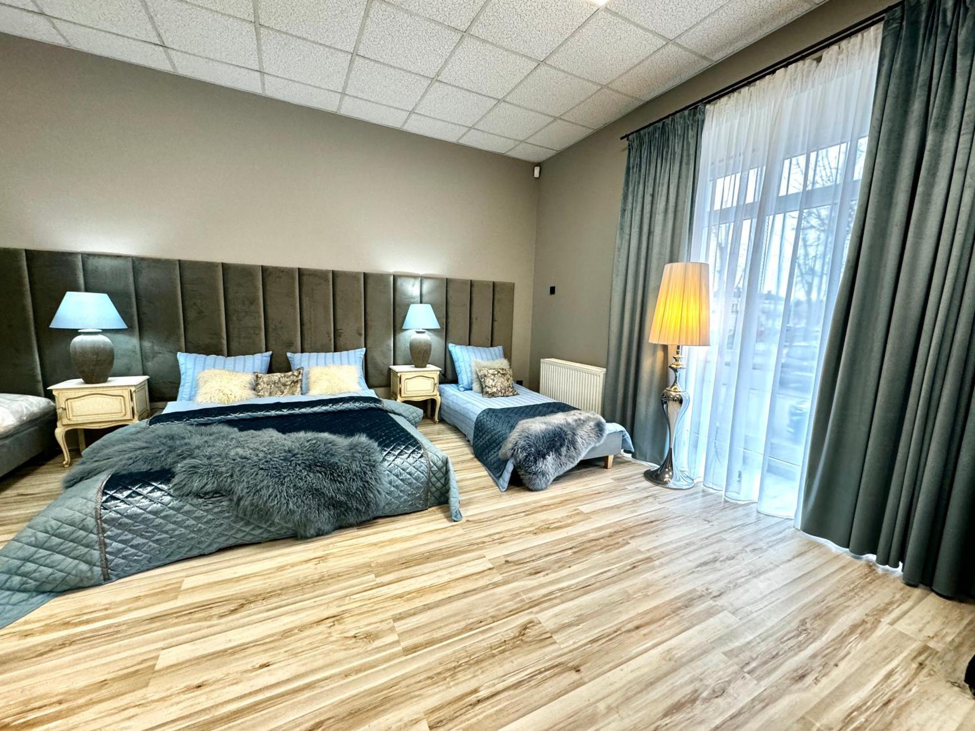 Apartamenty I Pokoje „Pod Jedynka” Константынув-Лодзинский Экстерьер фото
