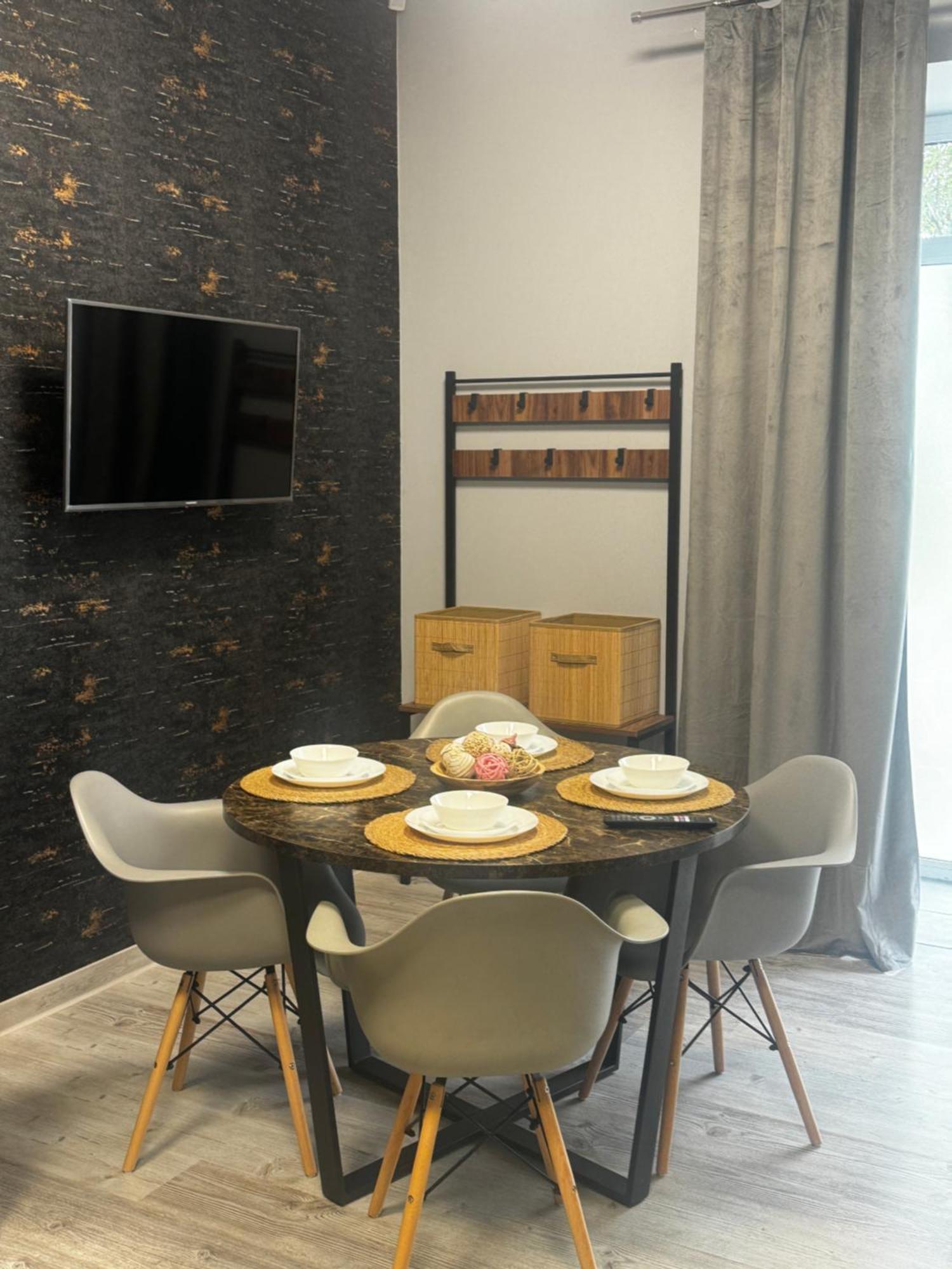 Apartamenty I Pokoje „Pod Jedynka” Константынув-Лодзинский Экстерьер фото